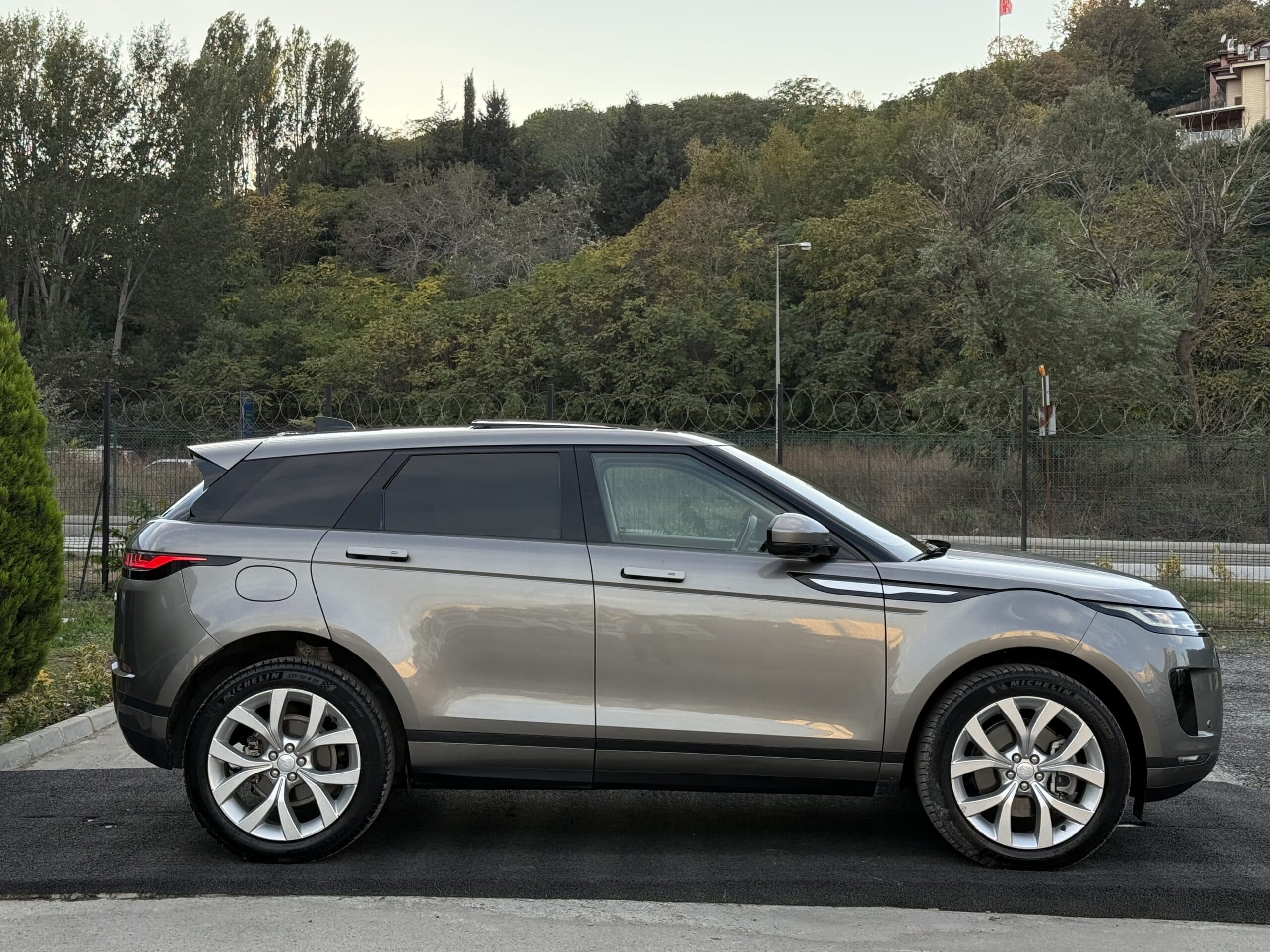 Range Rover Evoque 2023 - fotoğraf 4