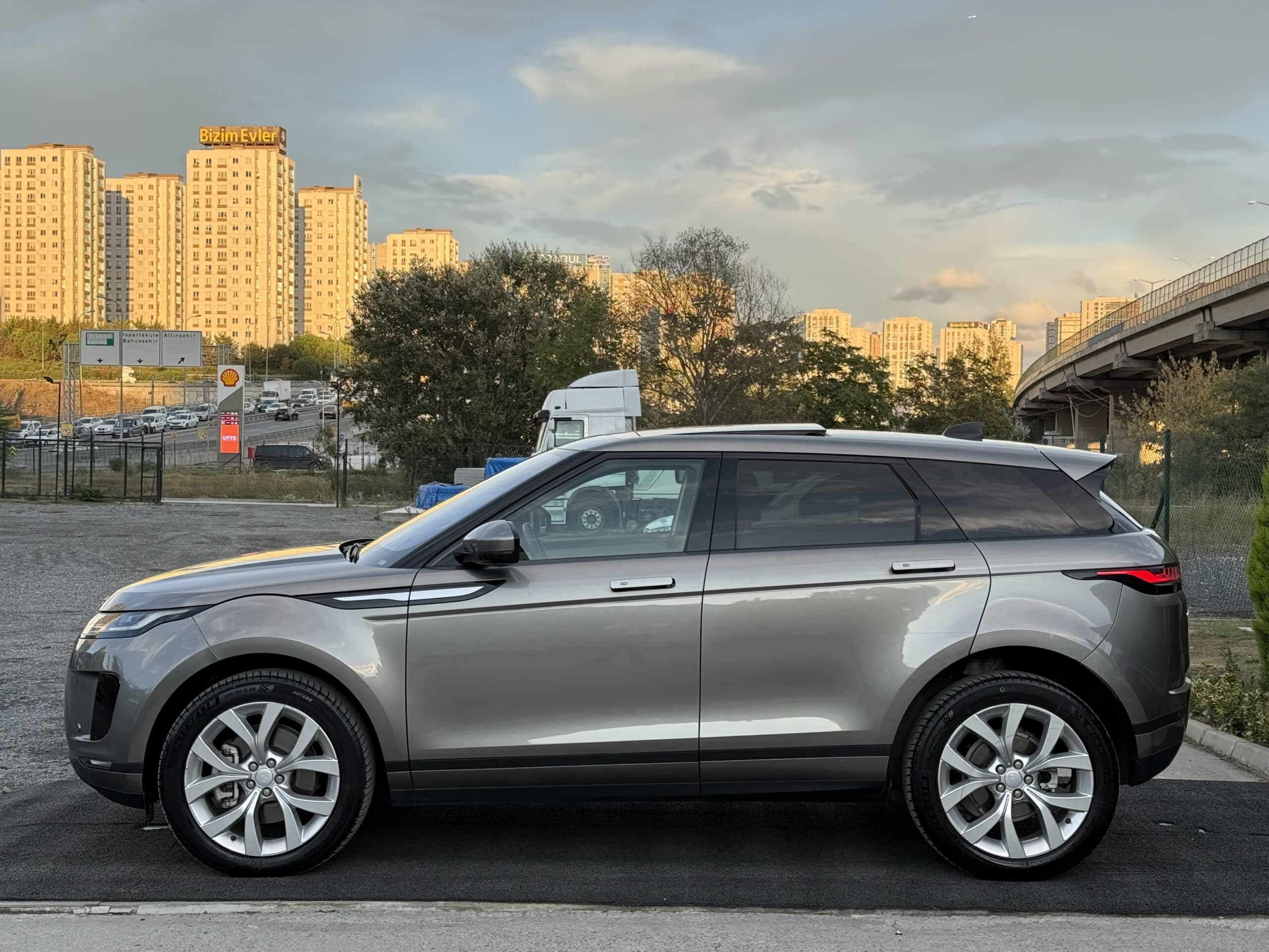 Range Rover Evoque 2023 - fotoğraf 5