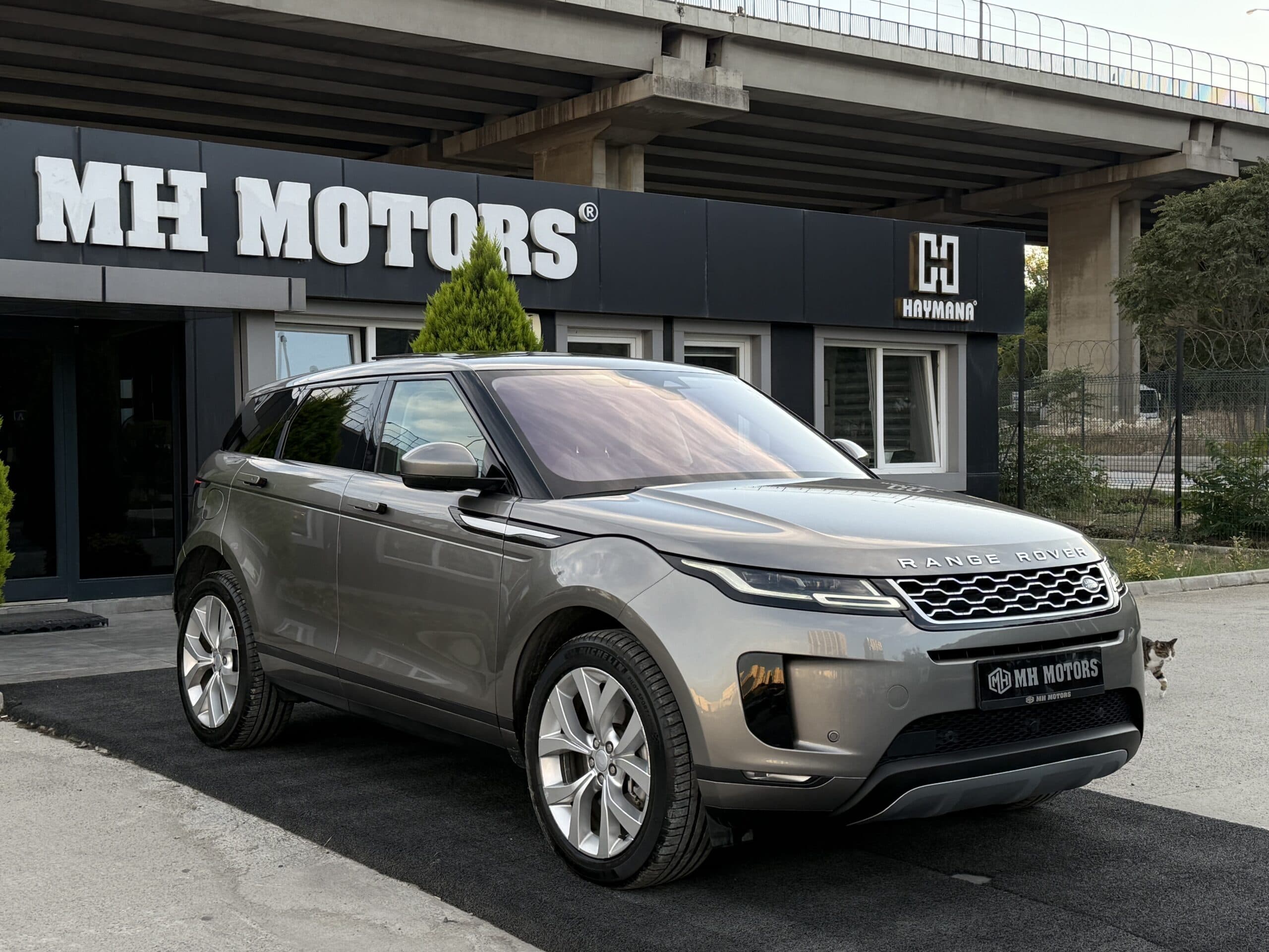 Range Rover Evoque 2023