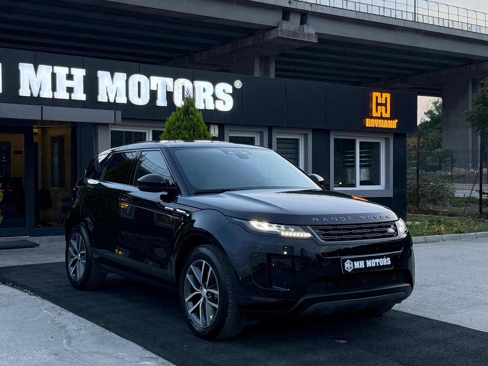 Range Rover Evoque 2025